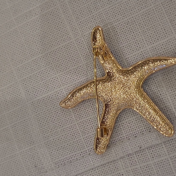 Starfish Brooch Blue/Silver Rhinestones NEW - Picture 3 of 3